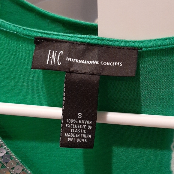 TOP - Picture 2 of 2